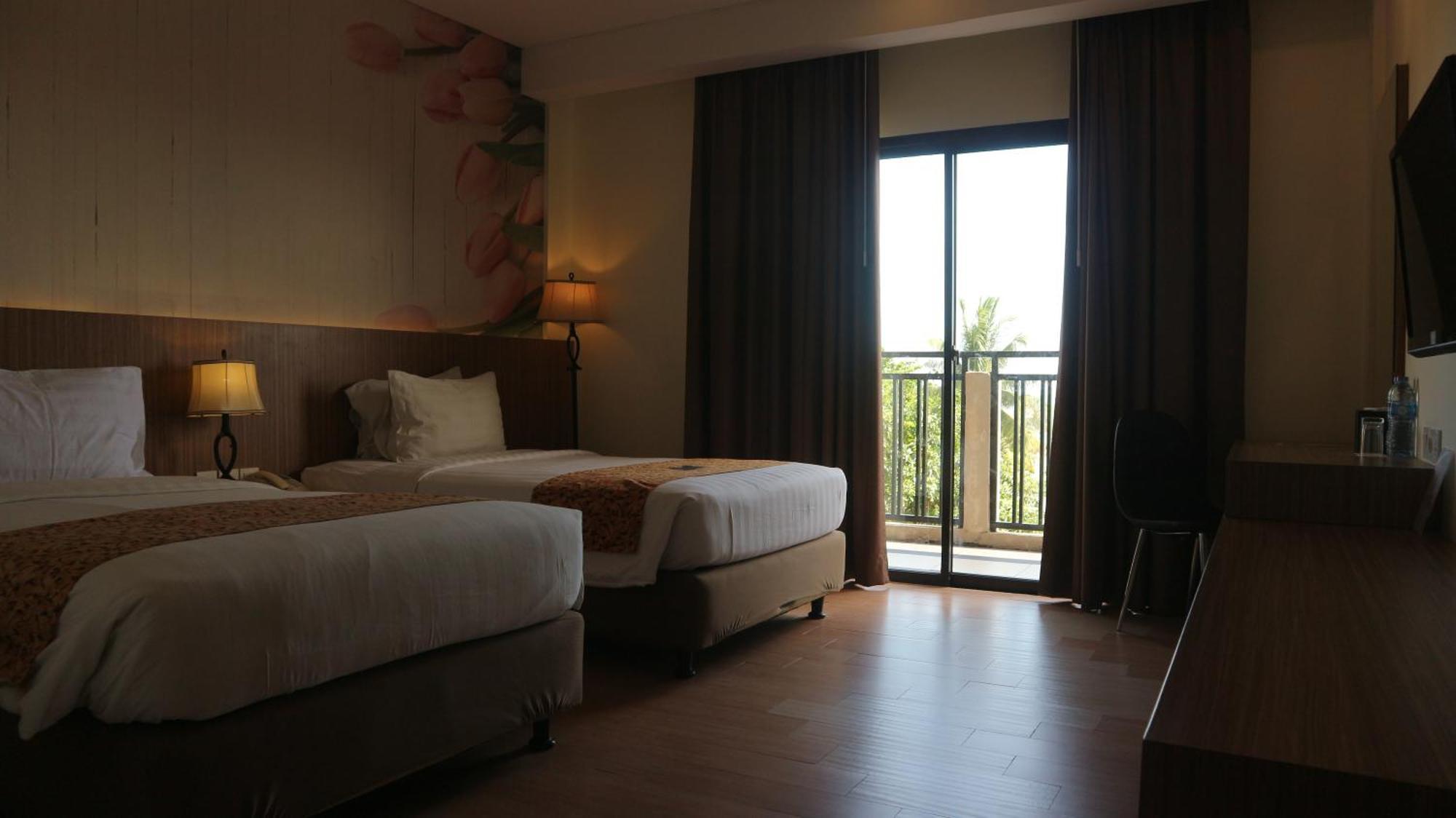 Golden Tulip Essential Belitung Hotel Tanjung Pandan Luaran gambar